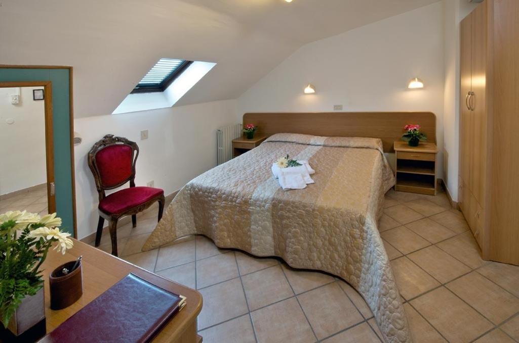 Double or Twin Room Attic
