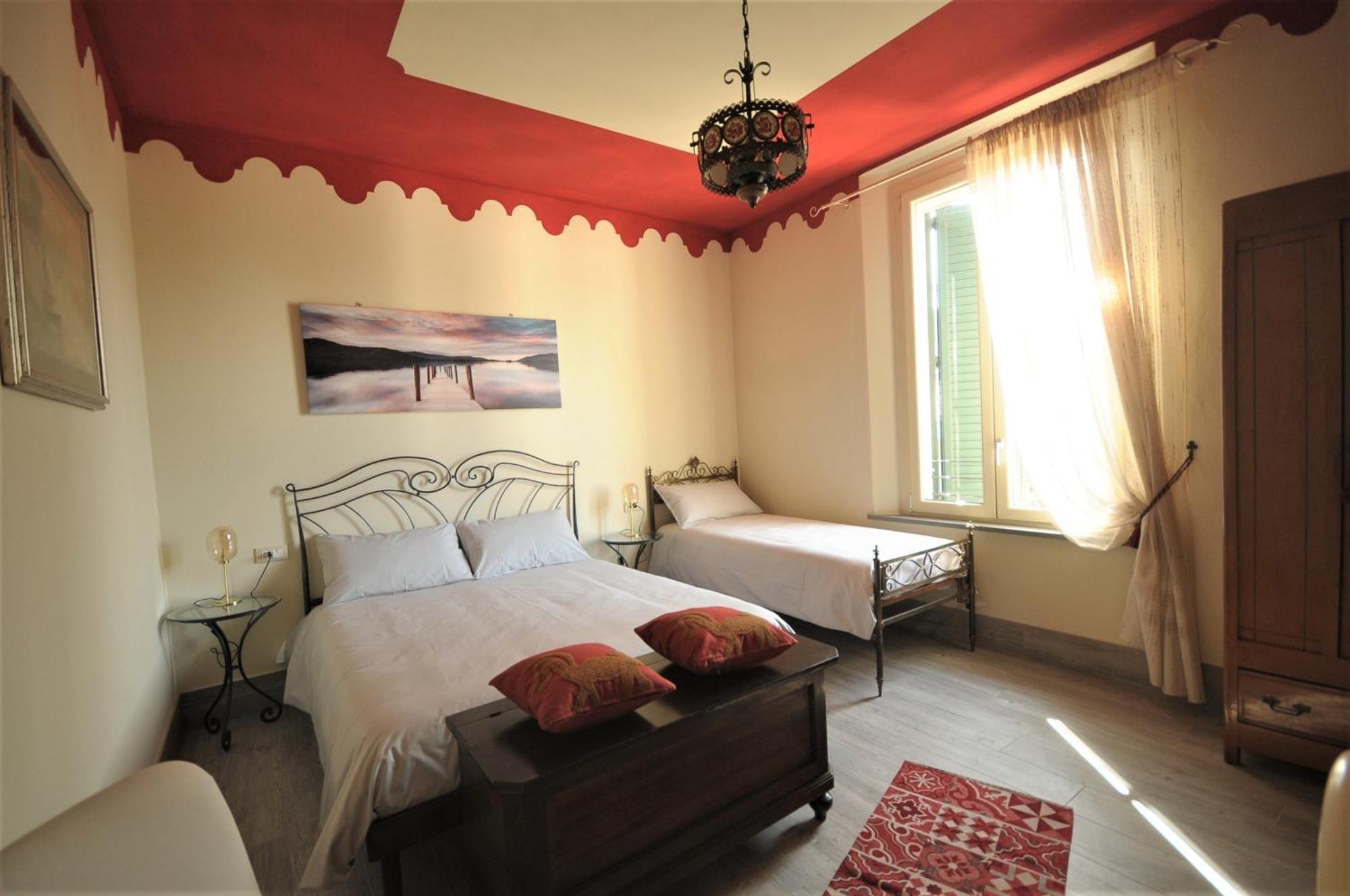 Camera Familiare con Bagno Privato