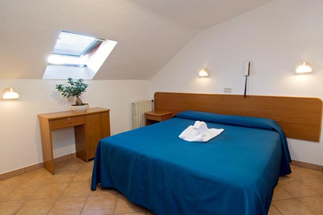 Double or Twin Room Attic