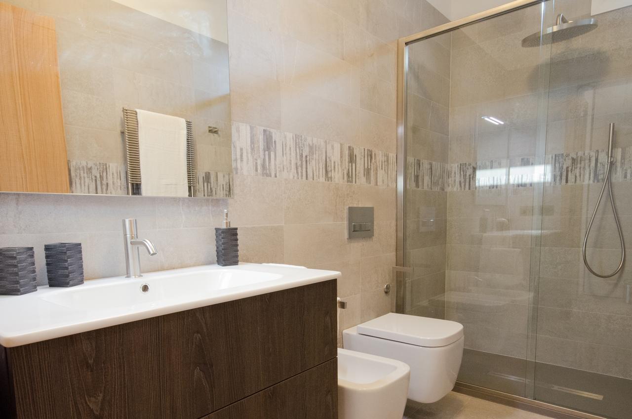 Camera Matrimoniale con Bagno Privato Esterno