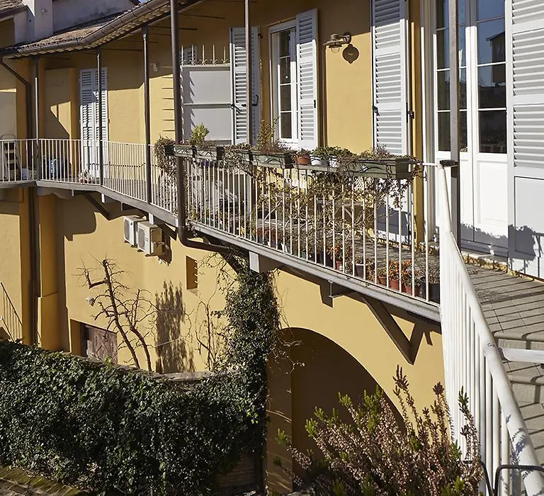 M Club De Luxe B&B-1