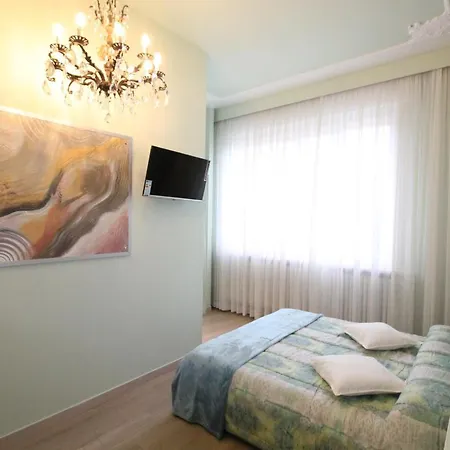 Ad Astra Rooms-3
