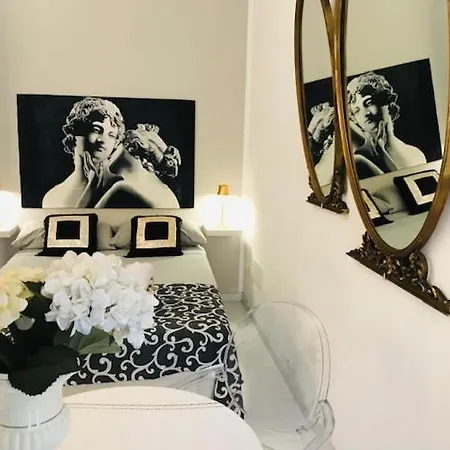 La Maison Artistique-2