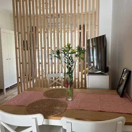 Teodora Suite Safran-3