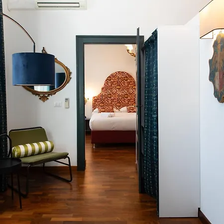 In Piazza 'Apartments&Relax'-3