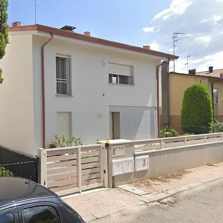 Aurelia Apartment-2