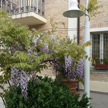 Relais Villa Roncuzzi-2