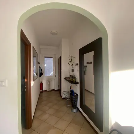 Bellavista , Bright And Stylish Two Bedroom Apartment In The Historic Center-3