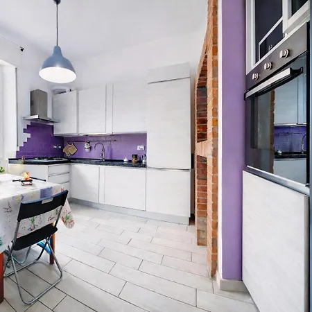 Accogliente Casa Indipendente con Wi-Fi Gratuito, a Due Passi dal Centro e dalle Attrazioni-3